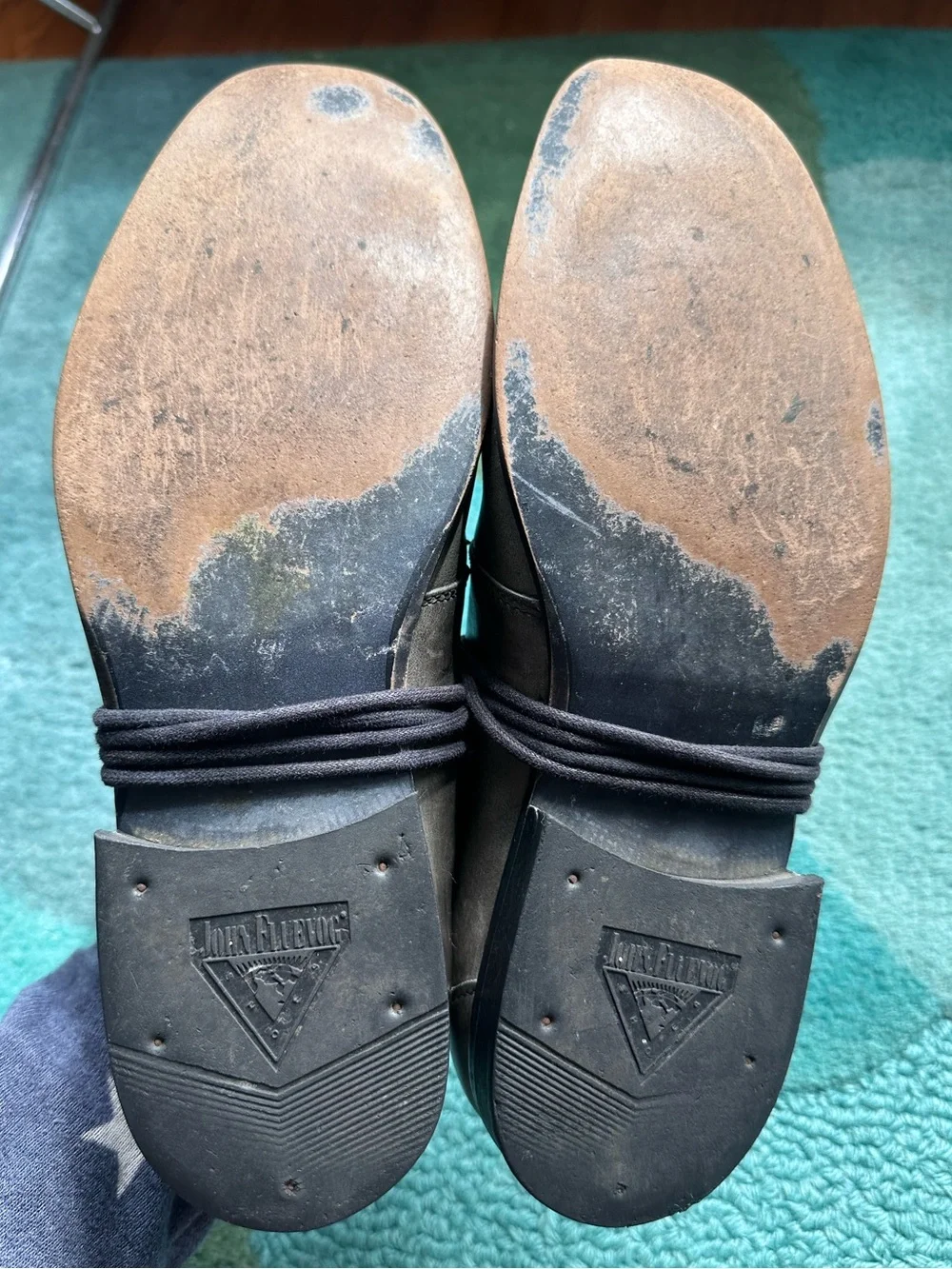 Fluevog Headliners Gable grey distressed wraparound derby shoe -M8 (fits 7.5/7)